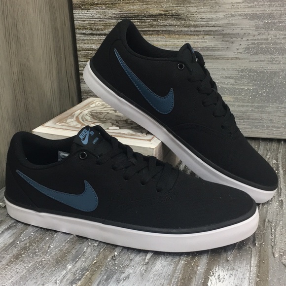 nike sb check solar cnvs white